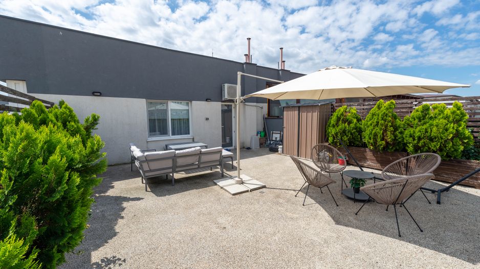 Apartament de vanzare 2 camere, terasa 62 mp, Metrou Dristor - Poză 3