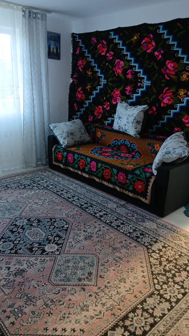🏡 CASĂ SPAȚIOASĂ CU 5 CAMERE, CURTE ȘI TEREN - Poză 8