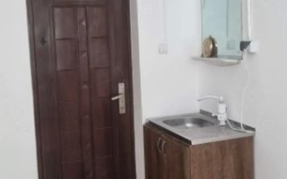 Cameră cămin, zona Bularga, parter, cu posibilitate baie proprie - Poză 3