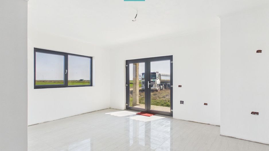 Casă nouă, finisată interior, 130mp utili Curtici - Poză 6