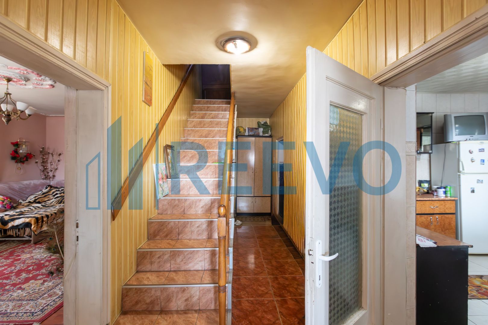 Clădire și teren de investiție, central Roman - Poză 25