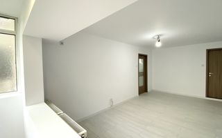 VANZARE GARSONIERA SPATIOASA | DECOMANDATA | RENOVATA | ETAJ 2/8 | SEBASTIAN - Poză 2