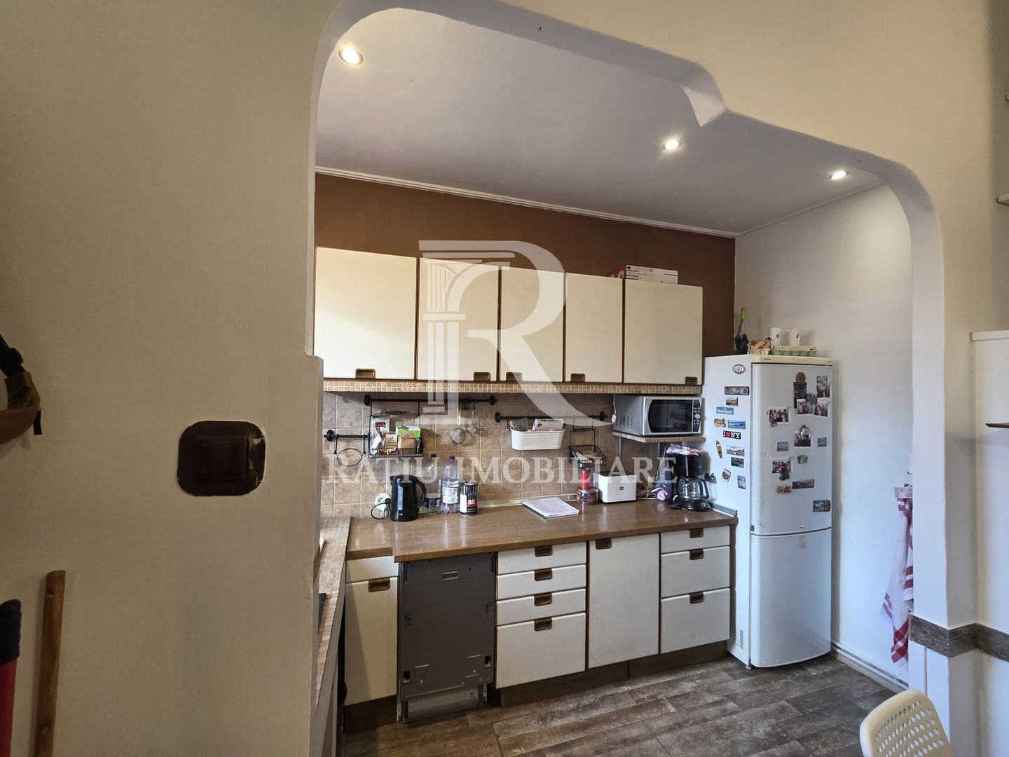 Apartament cu 2 camere | Zona Ultracentrala | Oradea - Poză 7