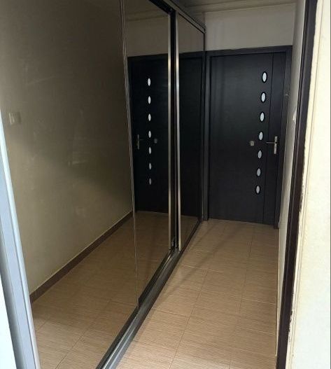 Apartament 2 camere de inchiriat Valea Oltului, lângă metrou - Poză 3
