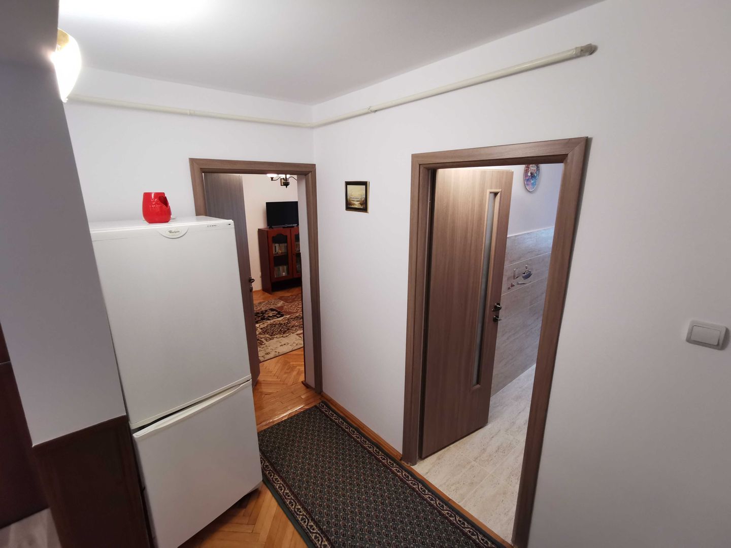 Apartament 3 camere decomandate de inchiriat – complet mobilat si utilat - Poză 7