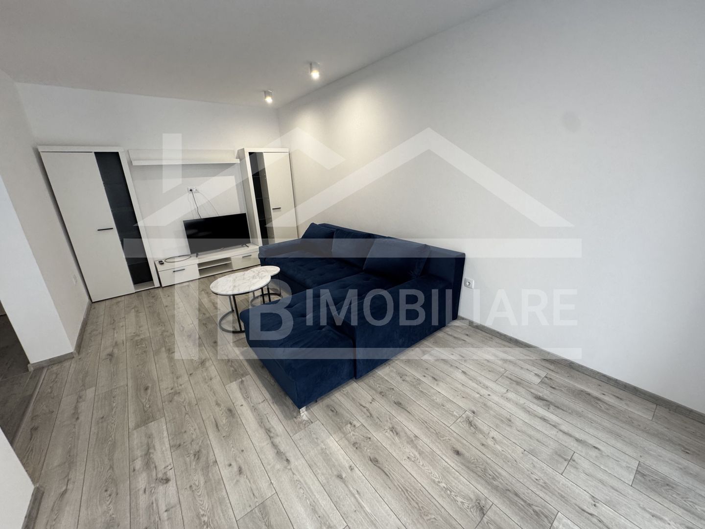 Apartament cu 2 camere, 60mp, Zona UMFST - Poză 4