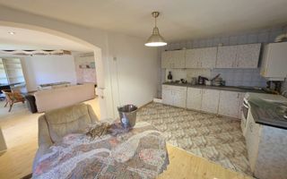 Casa individuala 3 camere, 323 mp teren,  Centru, zona Lipoveni - Poză 6