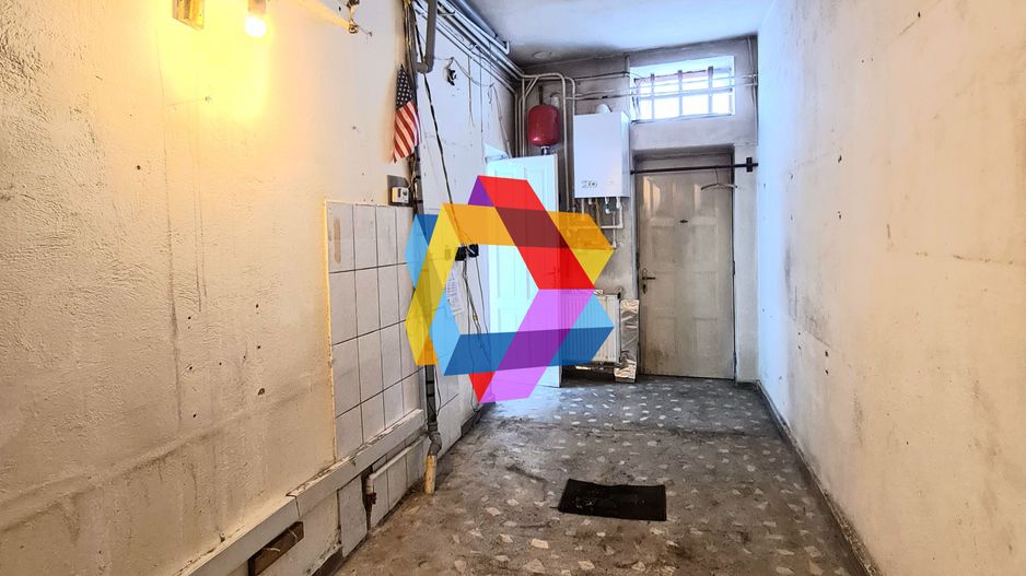 Spatiu comercial de închiriat cu 380 w Brasov - 150 mp # plus-imo.ro - Poză 5