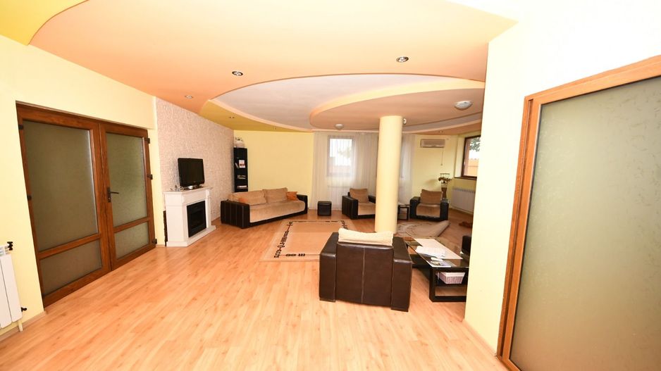 Vila spatioasa, constructie solida, zona micro 17 – Galati - Poză 40