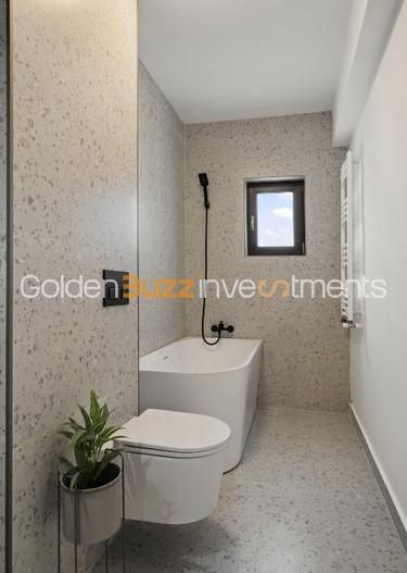Vila prima Inchiriere 4 dormitoare - Poză 14