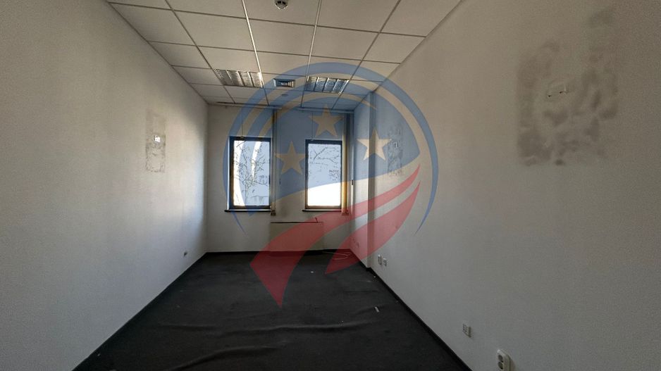 Spatiu comercial de inchiriat in zona Ultracentral/Craiova - Poză 11