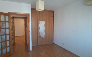 Apartament 2 camere decomandate cu living spatios, zonă centrală  Calea Moșilor - Poză 1