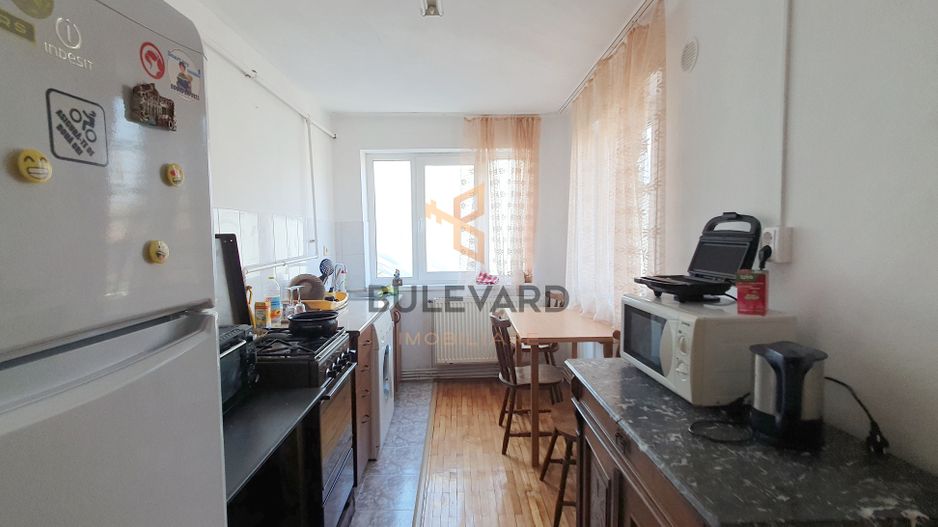 Apartament cu 4 camere de 100 mp, zona stadionului CFR! - Poză 8