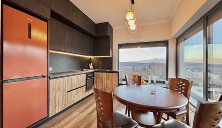 Casă 4 Camere | 216 MPU | Teren 600 mp | Vedere Panoramică | Tocile