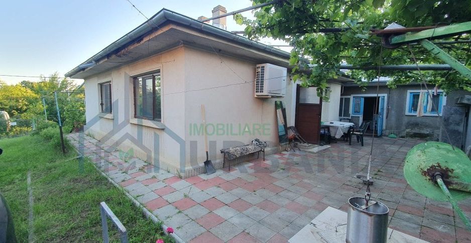 Casă și teren de vânzare, Stradela Dealul Bucium nr. 3, Bucium, Iași - Poză 4