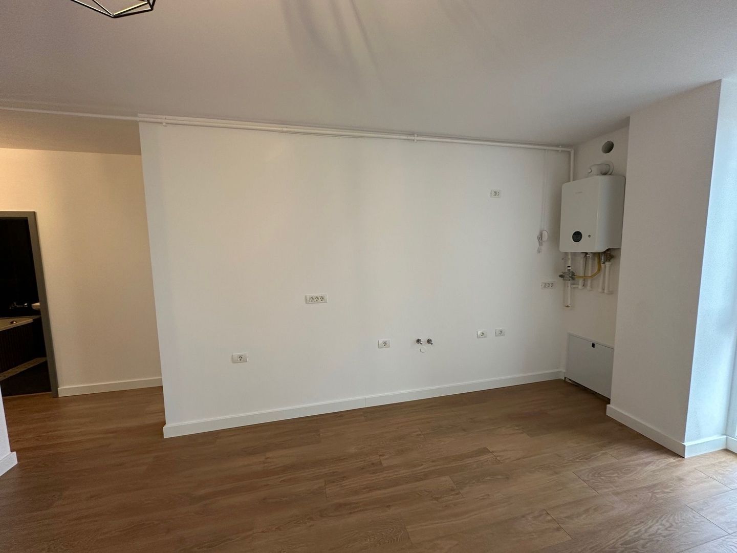 Apartament 2 camere bloc nou Torontalului / parcare subteran - Poză 7