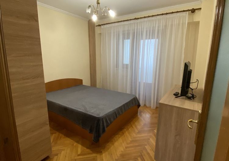 Inchiriez apartament - Poză 6
