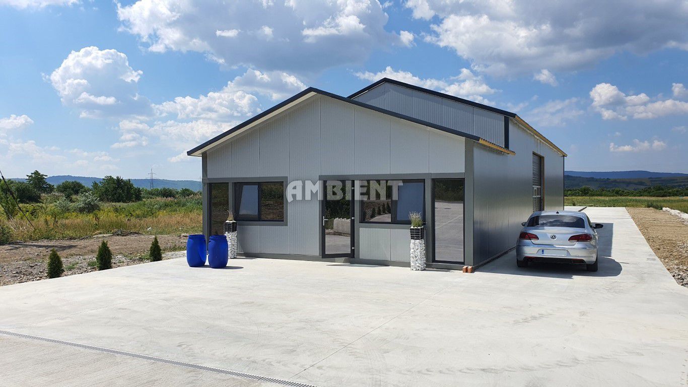 DE ÎNCHIRIAT - HALĂ 200 mp + parcare 300 mp, Str. CĂLUGĂRENI; - Poză 1