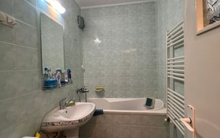 Apartament luminos cu 2 camere, etaj 3/4 – Țiglina 2 - Poză 4