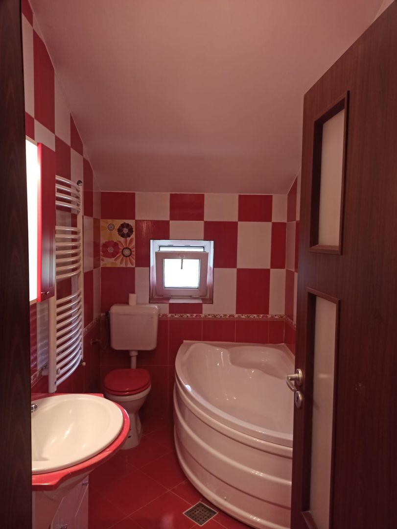 Casa 5 camere, 250 mp teren liber, adiacent șoseaua Leordeni - Poză 26