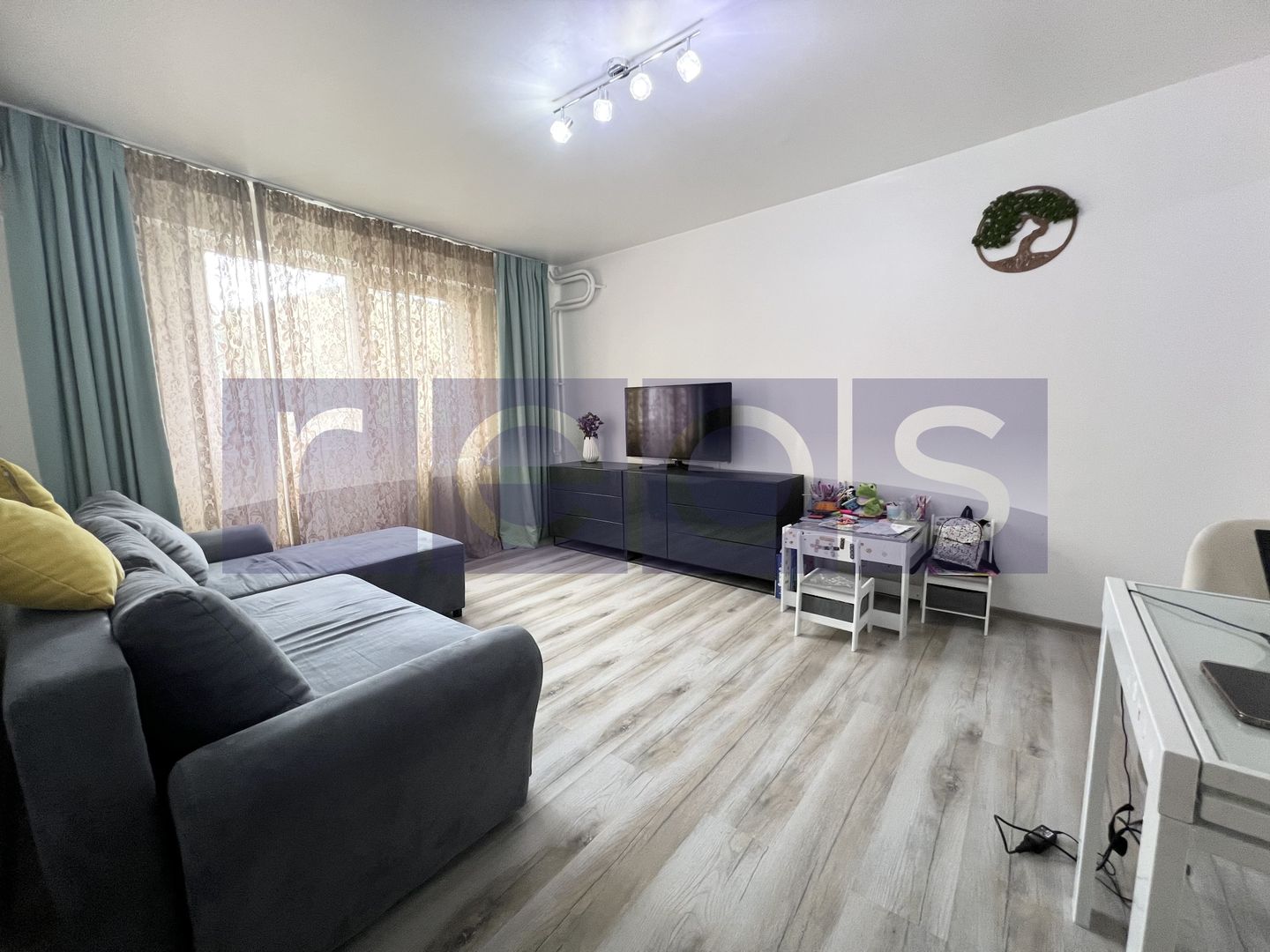 VANZARE | 2 CAMERE | ZONA VICTORIEI | RENOVAT | MOBILAT & UTILAT COMPLET - Poză 1