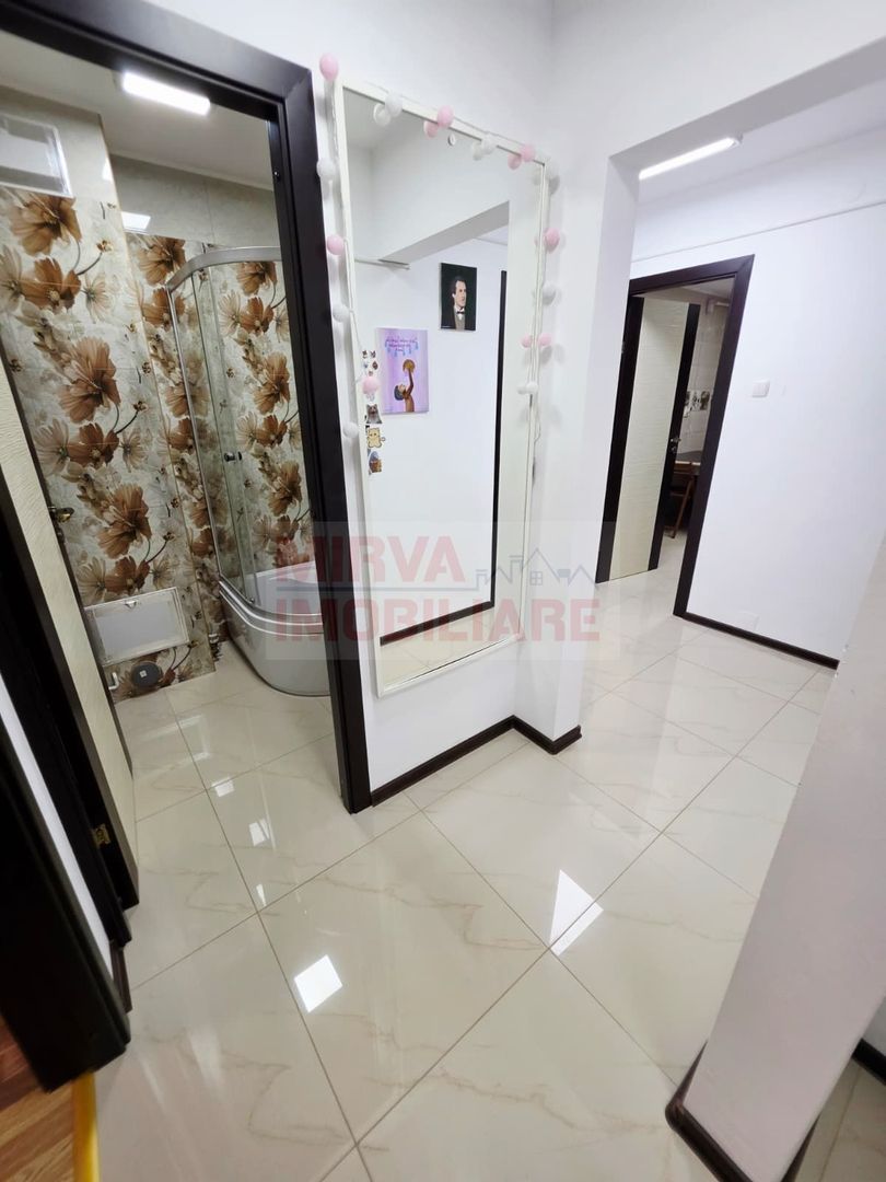 Apartament 3 camere de inchiriat, 9 Mai, 2 bai, beci - Poză 28