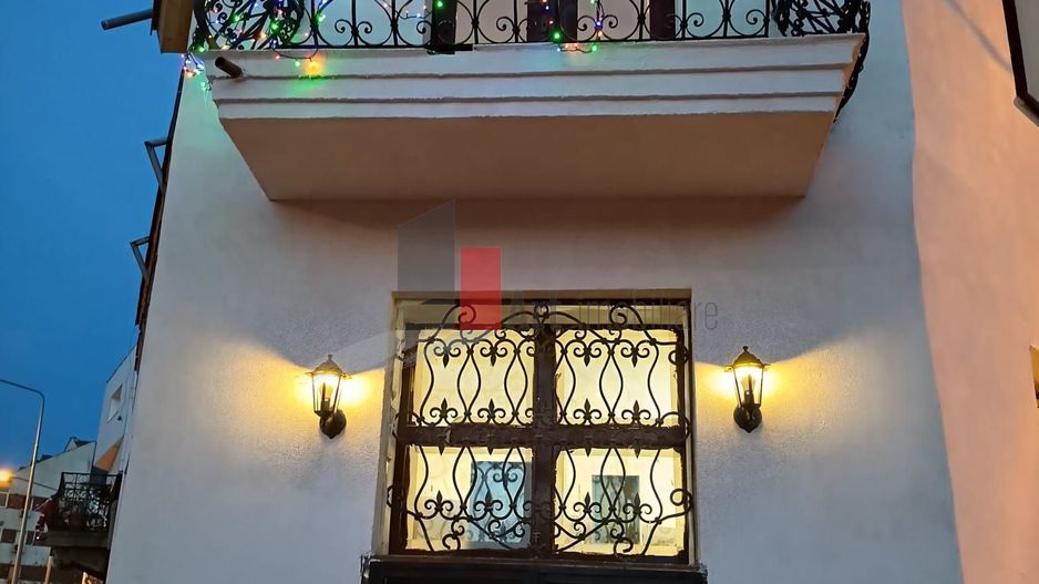 Vila  de inchiriat recent renovata - Poză 2