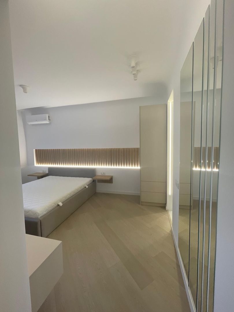 INCHIRIERE APARTAMENT TREI CAMERE MOBILAT UTILAT ZONA PIPERA CORTINA NORTH - Poză 10