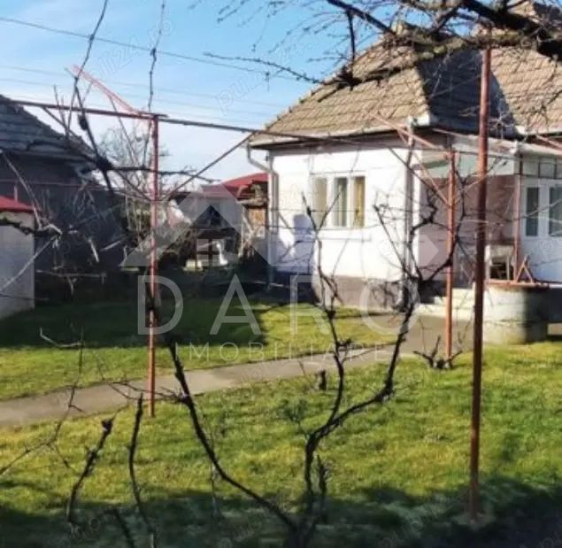 Vând casă în Cristești - Poză 2