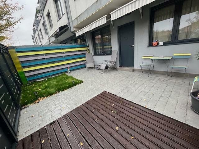 Casa 4 camere cu terasa si loc de parcare subteran - Poză 1