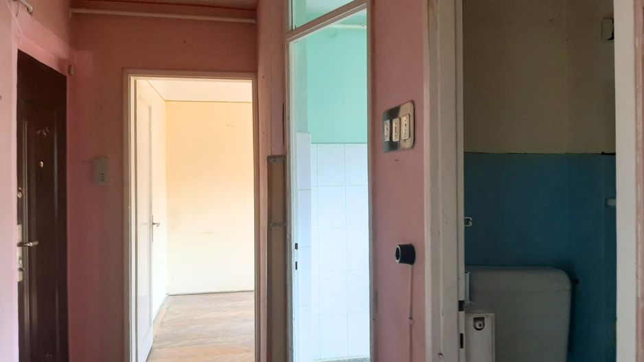 Apartament 2 camere 89000 EUR etaj intermediar foarte aproape de piata Astra - Poză 14