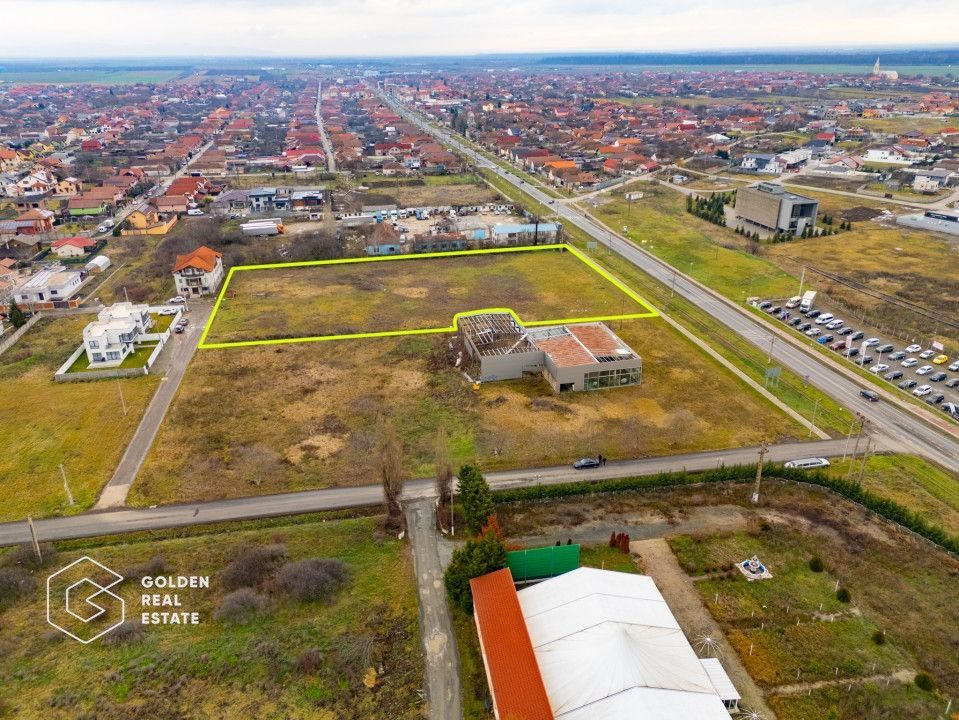 Oportunitate!Teren intravilan 10.000mp,Vladimirescu,perfect pentru bloc sau hala - Poză 6