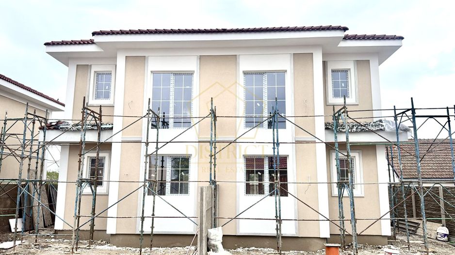 Duplex cu 3 camere si 2 bai | Bucovăț - Poză 1