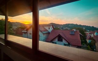 Imobil deosebit, cu priveliste 360 de grade - Poză 36