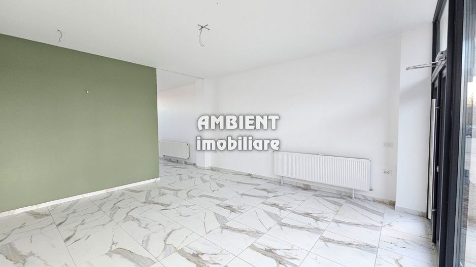 DE ÎNCHIRIAT - Spațiu comercial la parter, 60 mp, zona CARTIER! - Poză 2