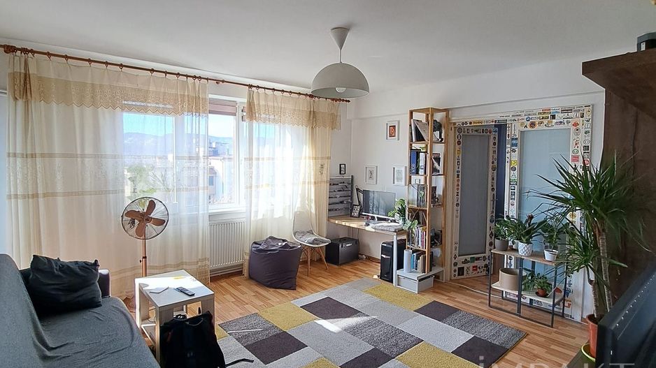 Apartament cu 2 camere semidecomandat- Zona Platinia - Poză 5