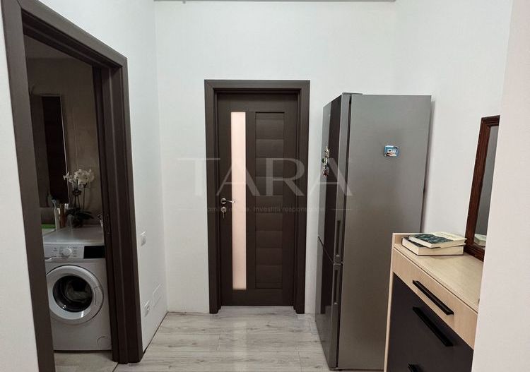 Apartament modern cu 3 camere, 2 logii, etaj 2, Central. - Poză 4