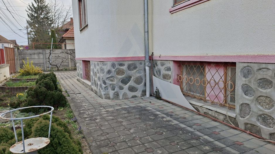 Casă individuală 283 mp utili cu teren 418 mp in zona Parcul Sub Arini - Poză 2