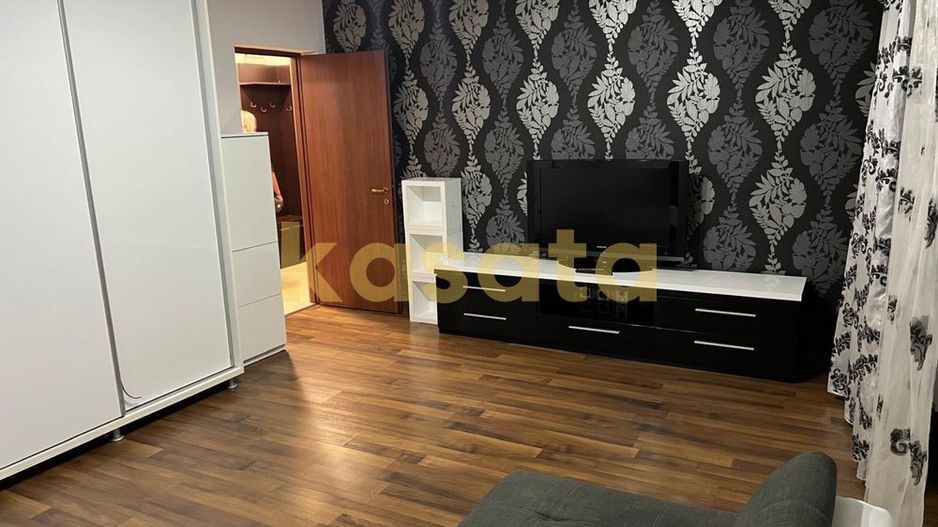 2 Camere în Avangarde Rezidențial | Curte și 3 Locuri de Parcare - Poză 3