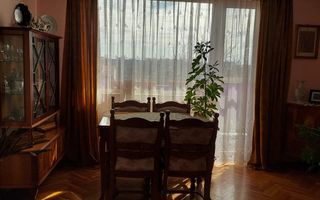 Ag EUROPA vinde ap 3 cam 90mp etaj 4 zona Closca. - Poză 4