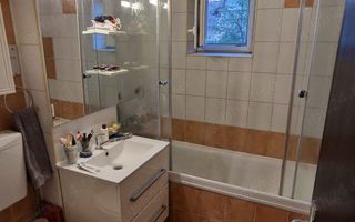 Apartament cu 3 camere de inchiriat zona Martirilor-Judetean - Poză 8