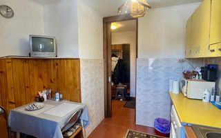 Apartament 2 camere – Bd. Saturn etaj 3/4, Brașov - Poză 4