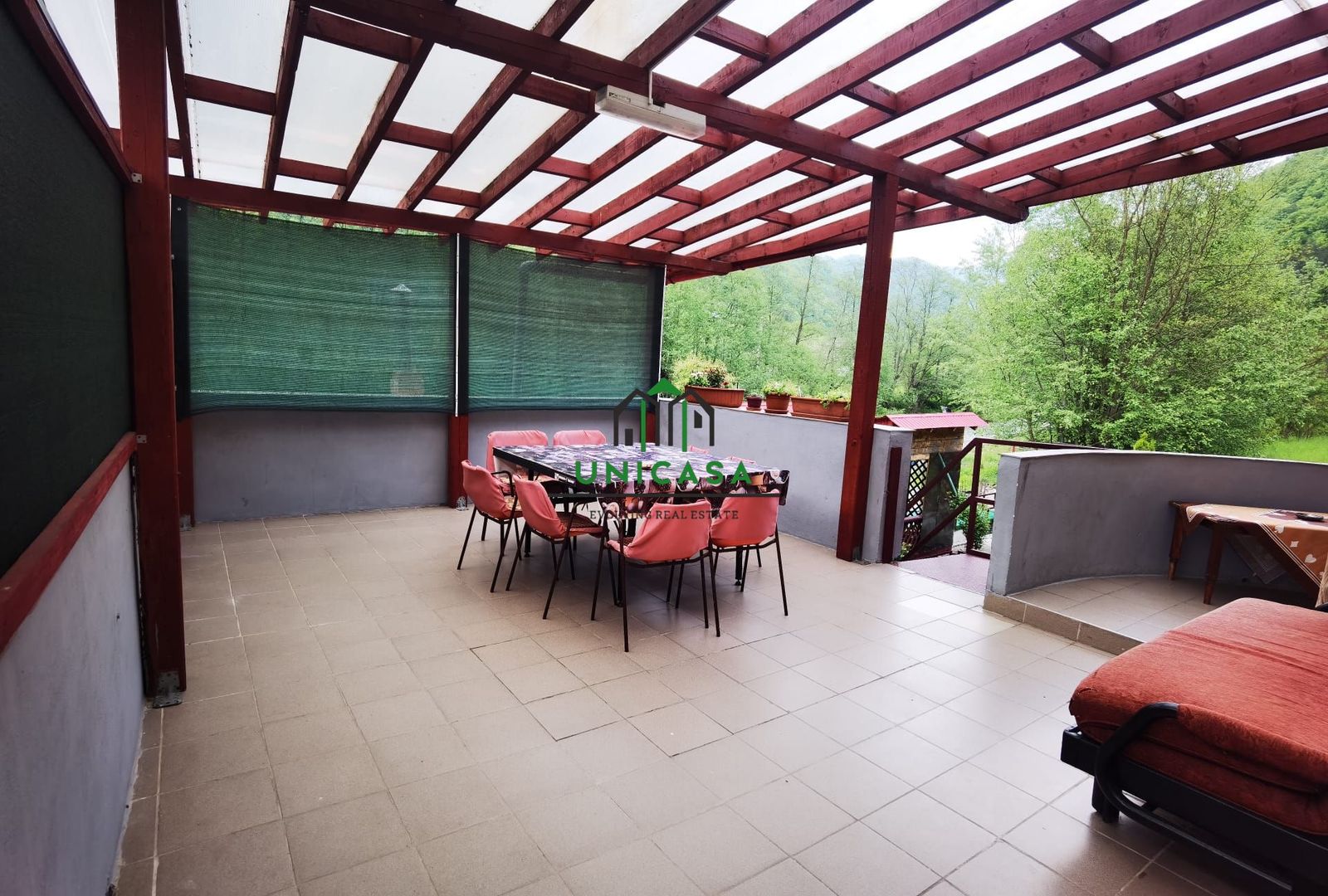 Casa de vacanta / Pensiune / Voineasa - Poză 9