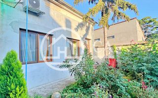 Apartament cu 2 camere de vanzare Ultracentral, Oradea. - Poză 1