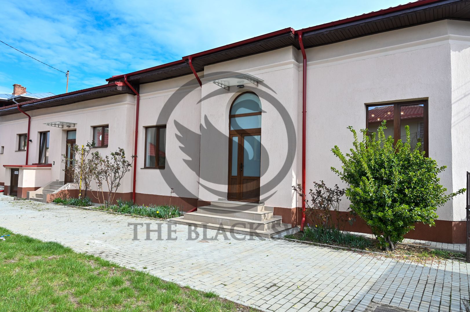 Casa cu 3 camere de vanzare | Complet Renovata | Comision 0% - Poză 3