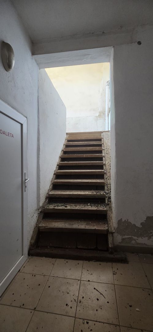 Spatiu comercial de inchiriat – fosta Pizzeria Unirii, Lugoj - Poză 25