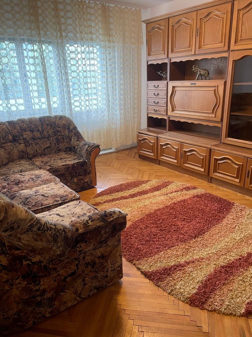 Soarelui | 3 Camere | Etaj 3 | Disponibil imediat - Poză 1