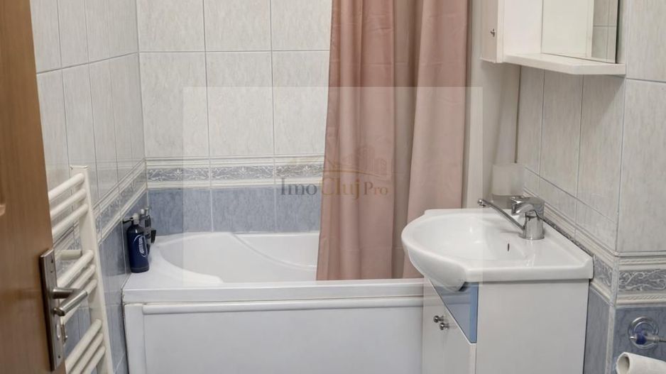 Vanzare apartament cu 3 camere decomandat in Gheorgheni- - Poză 6