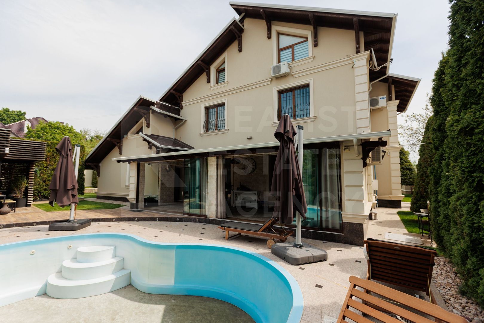Vânzare, casă, 3 nivele, str. Sfintul Pavel, Codru - Poză 69