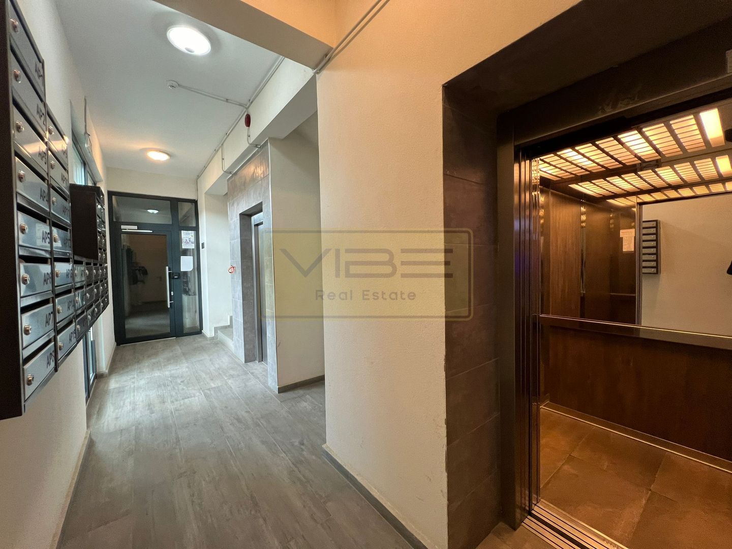 Spatiu modern de birou 70mp 2 locuri parcare subterane Rond Pacurari - Poză 21